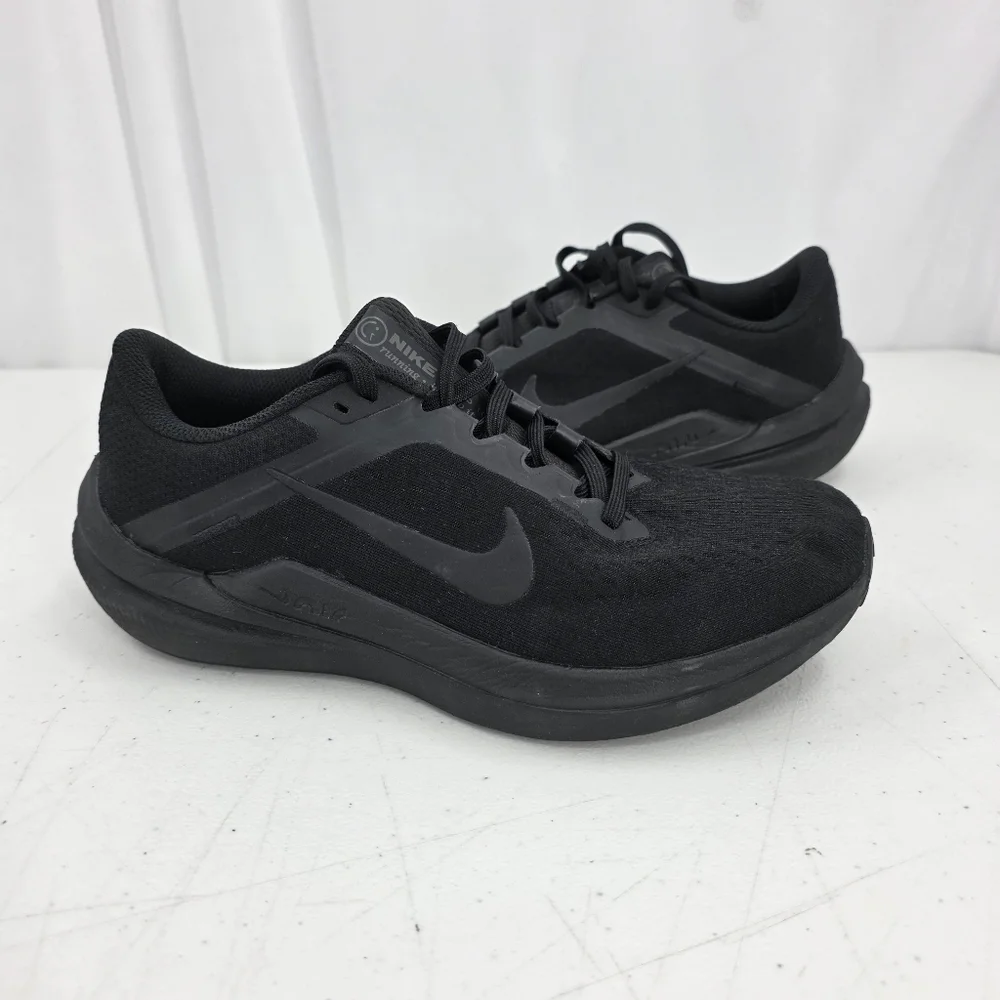 Nike‎ Winflo 10 Triple Black Mesh Running Shoes Women's Size 8.5 DV4023-001.